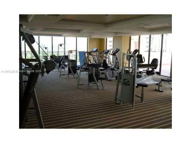 888 DOUGLAS RD, #601
