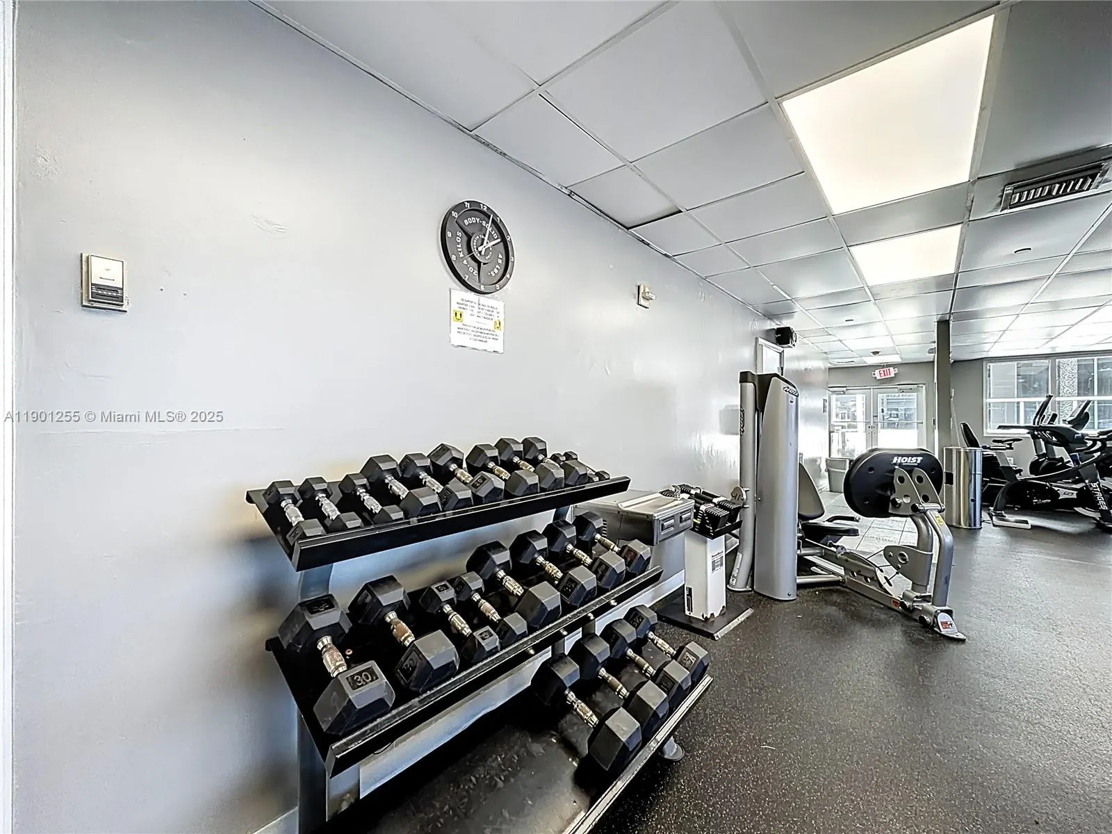 19201 Collins Ave, #729