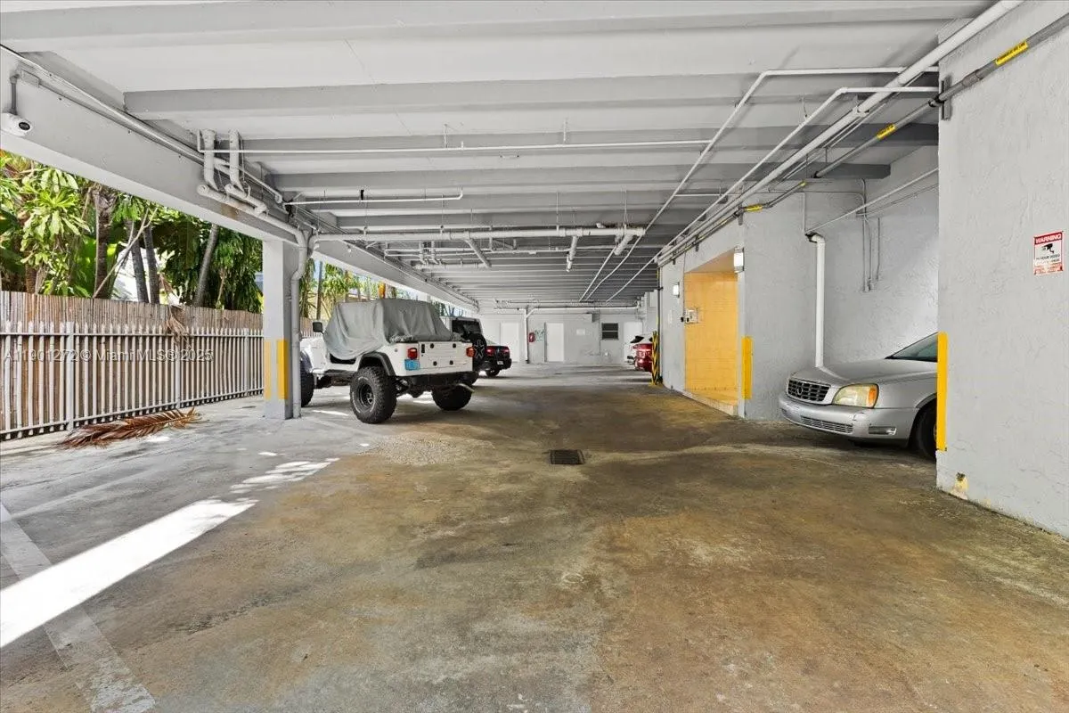 344 Meridian Ave, #4D