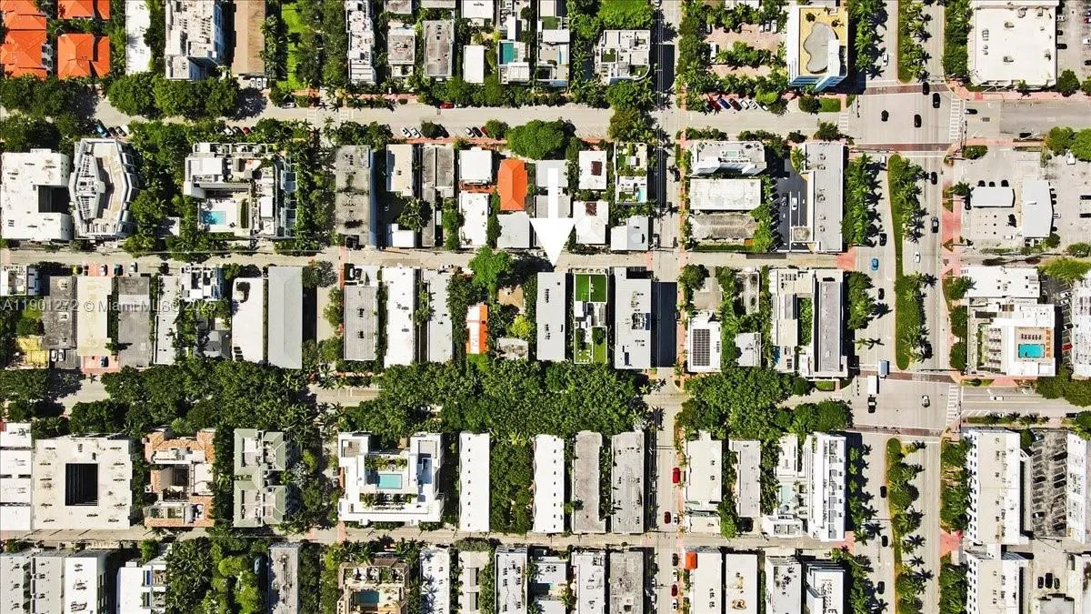 344 Meridian Ave, #4D