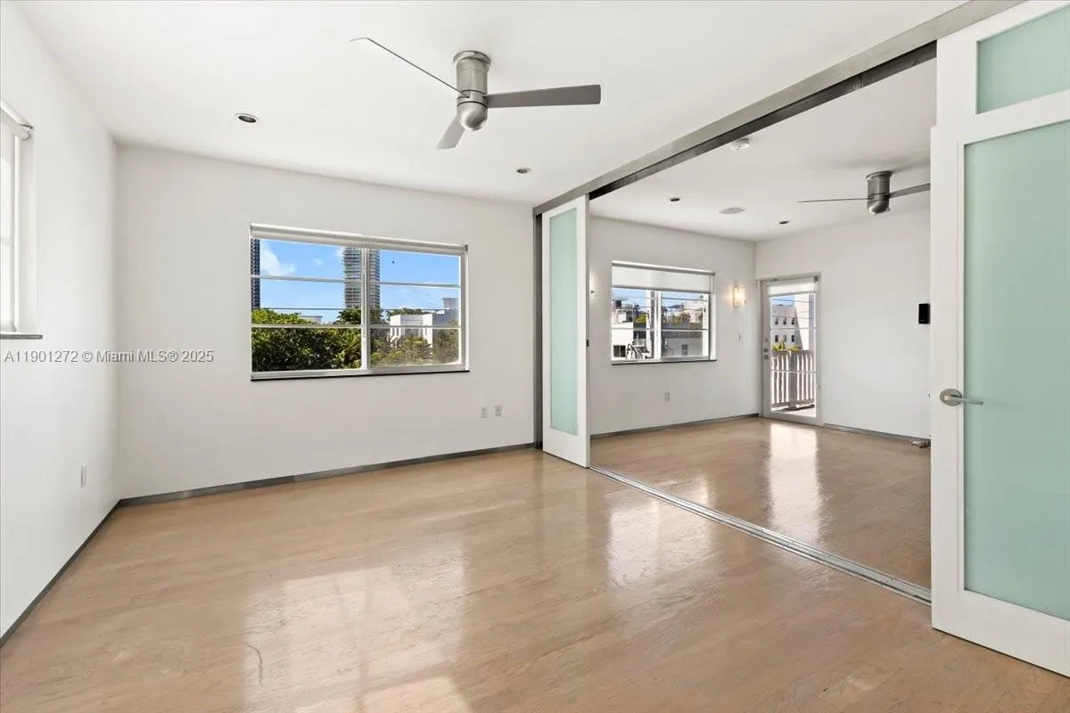 344 Meridian Ave, #4D