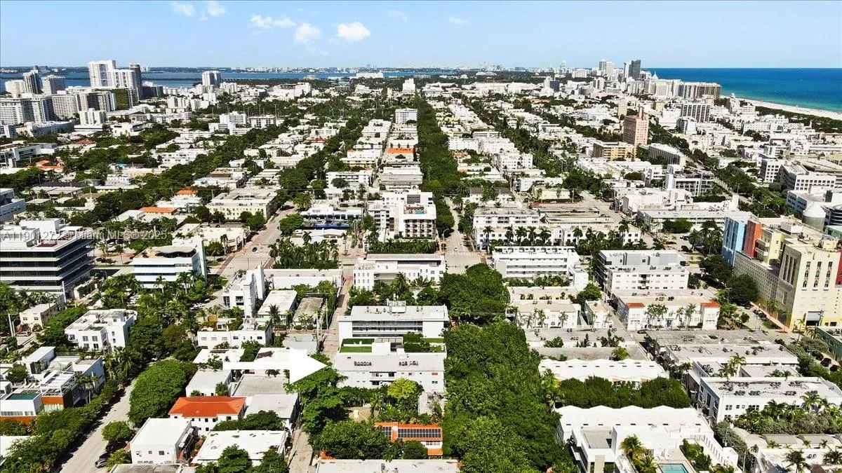 344 Meridian Ave, #4D