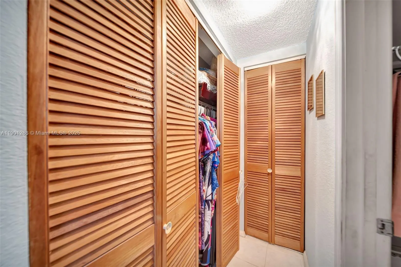9230 Lagoon Pl, #309