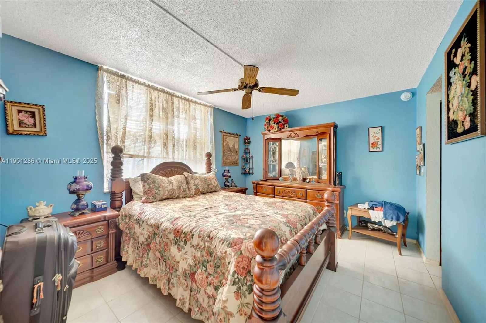 9230 Lagoon Pl, #309
