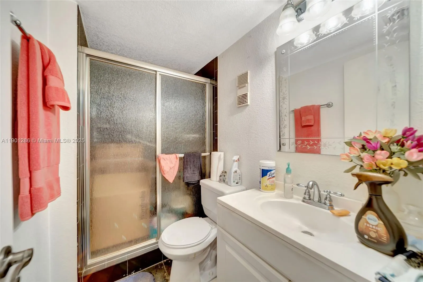 9230 Lagoon Pl, #309