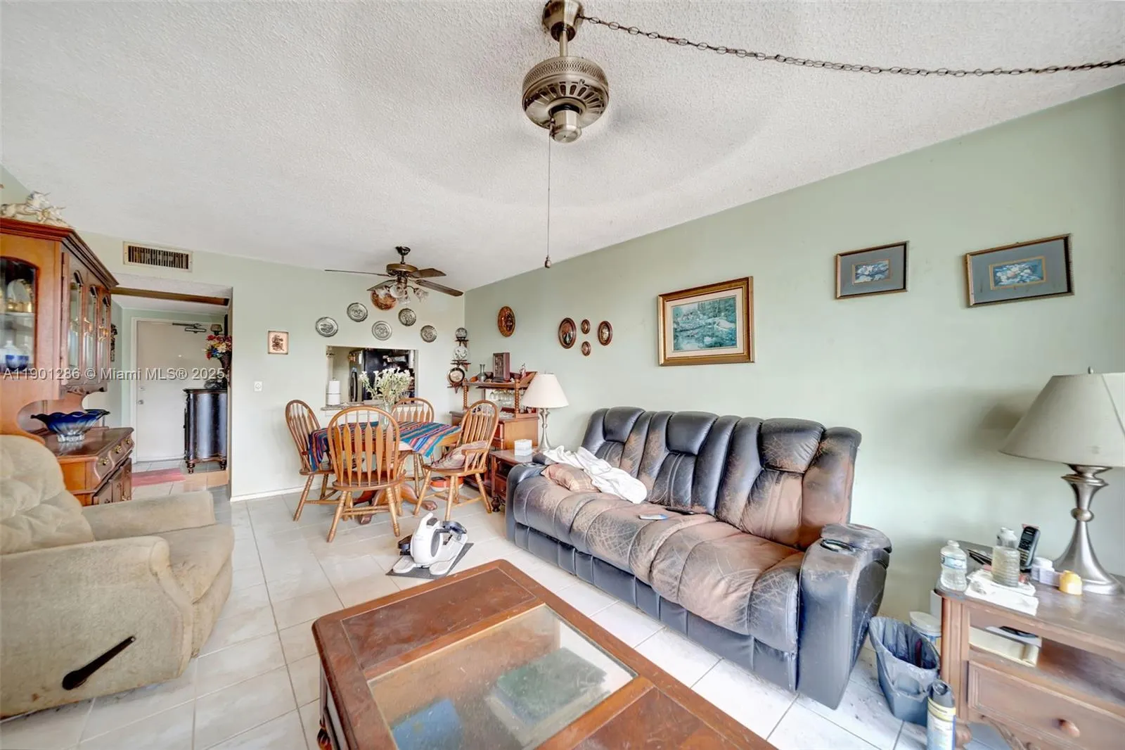 9230 Lagoon Pl, #309