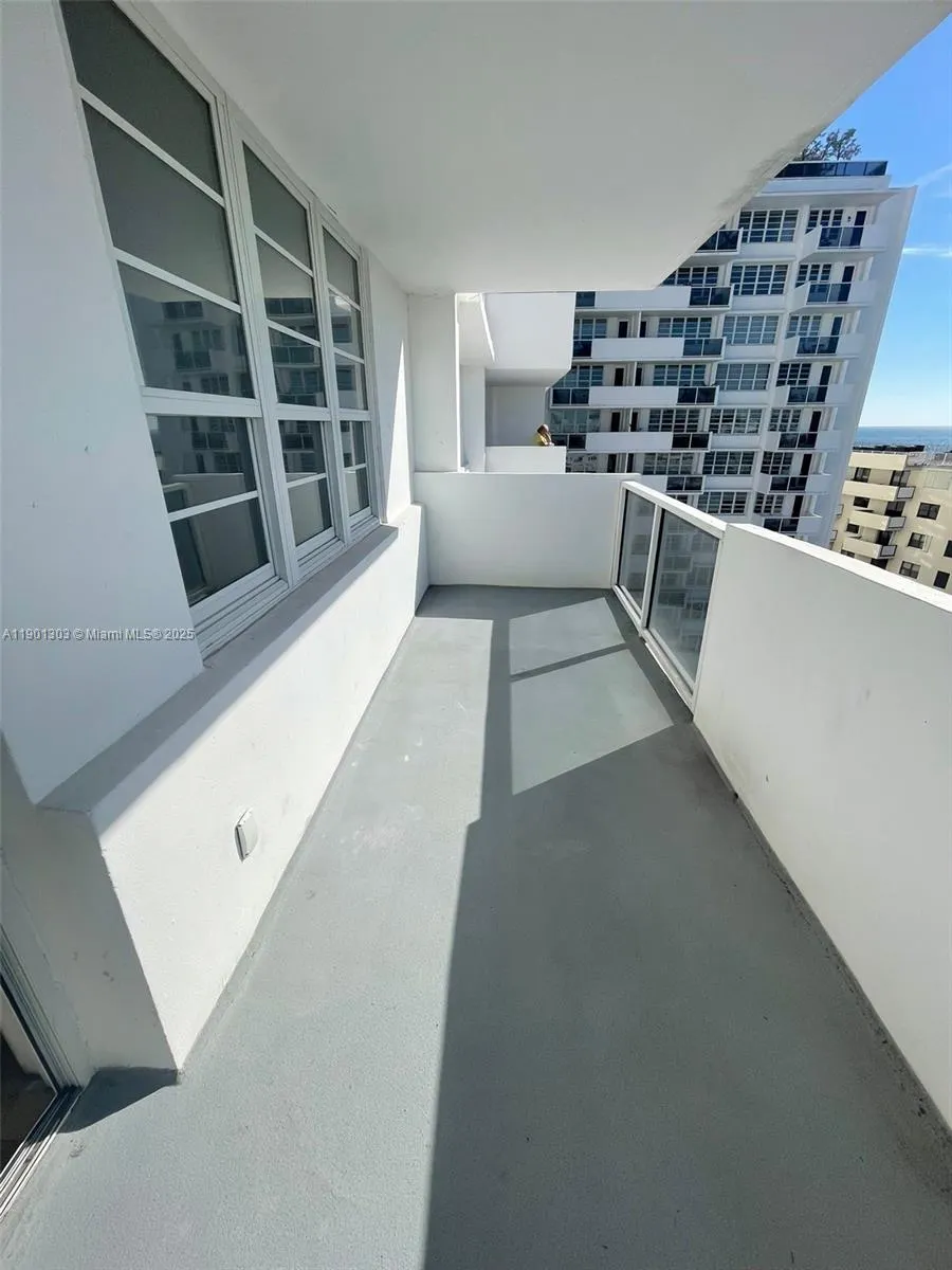 100 Lincoln Rd, #1111