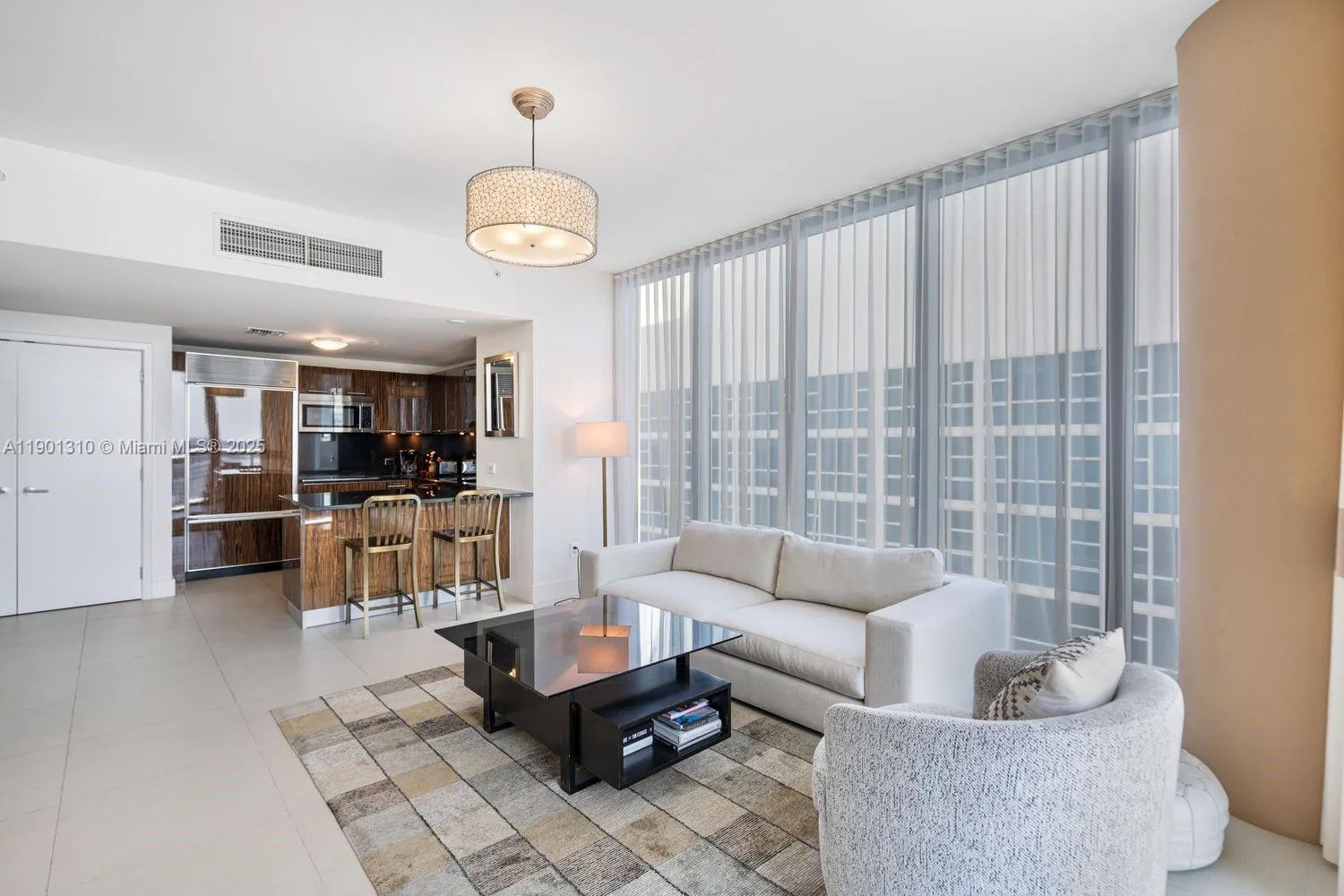 6899 Collins Ave, #1509
