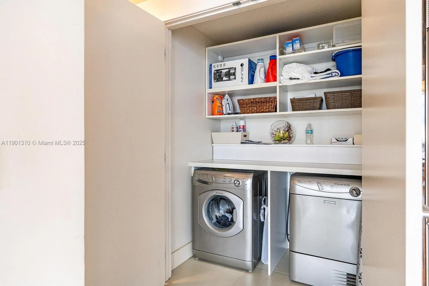 6899 Collins Ave, #1509