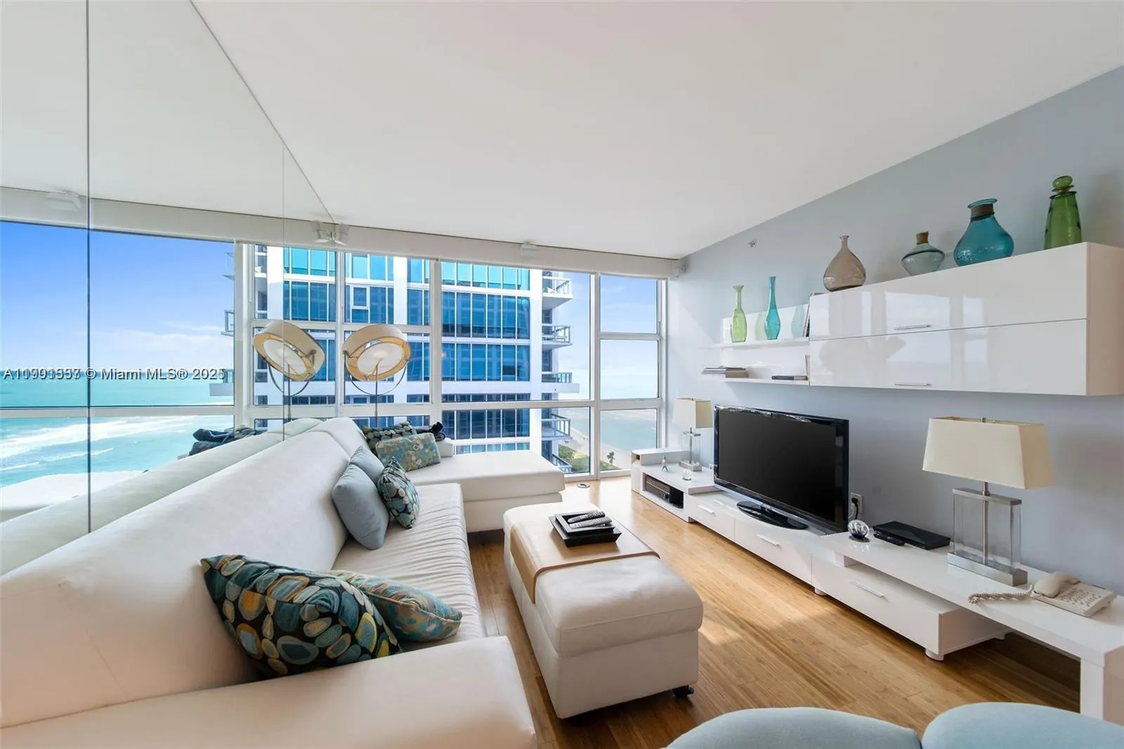 6801 Collins Ave, #1209