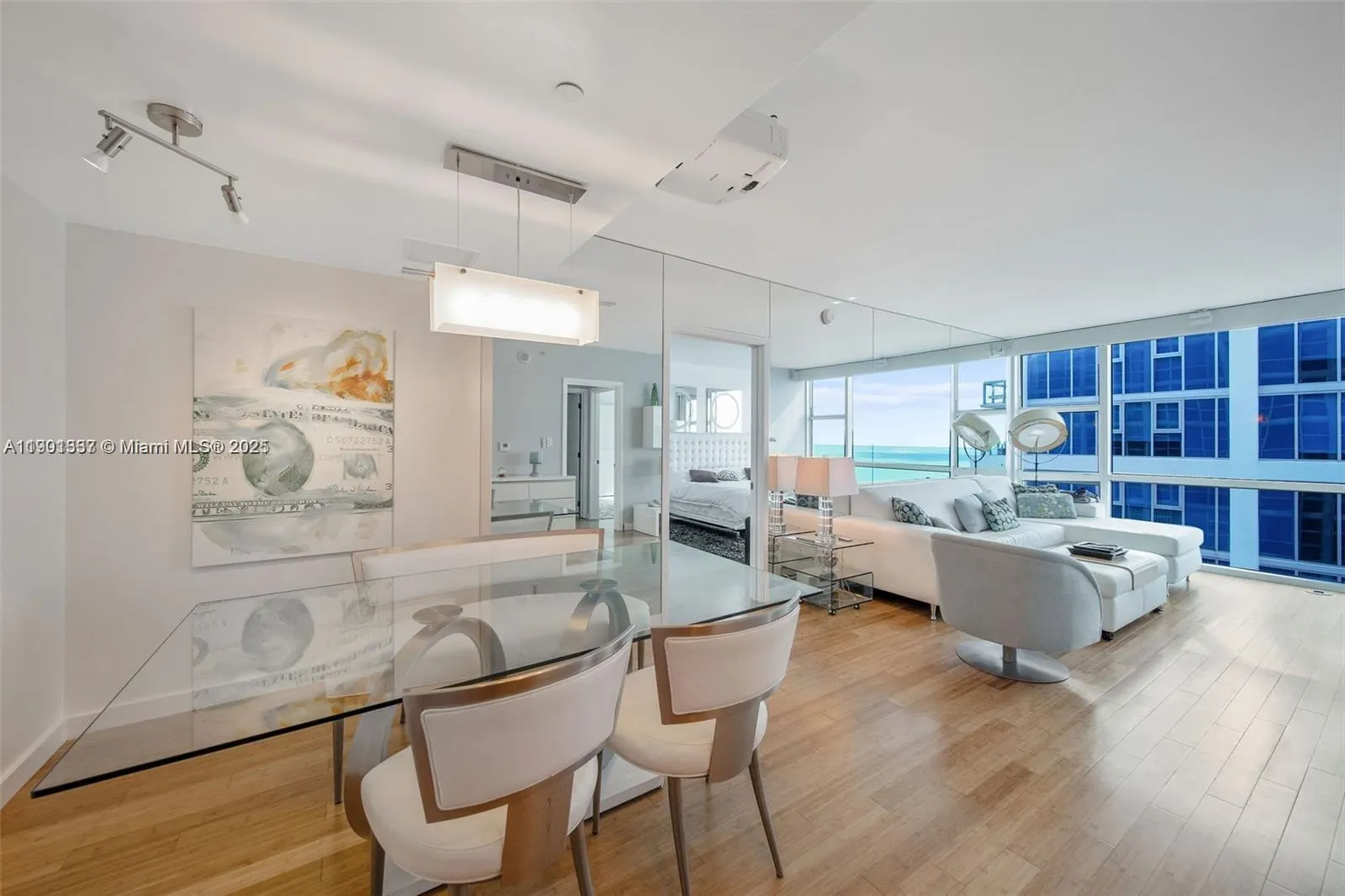 6801 Collins Ave, #1209