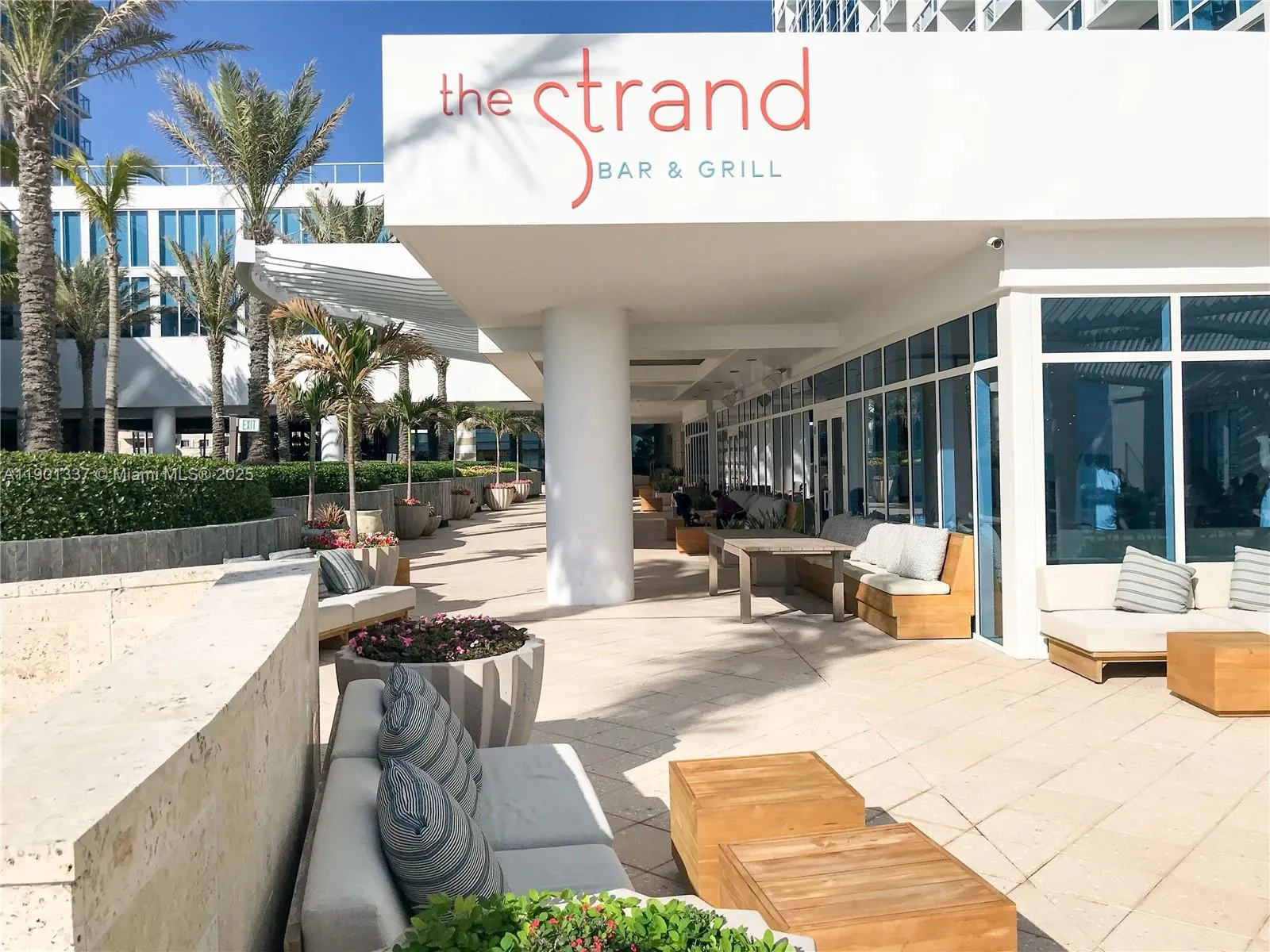 6801 Collins Ave, #1209