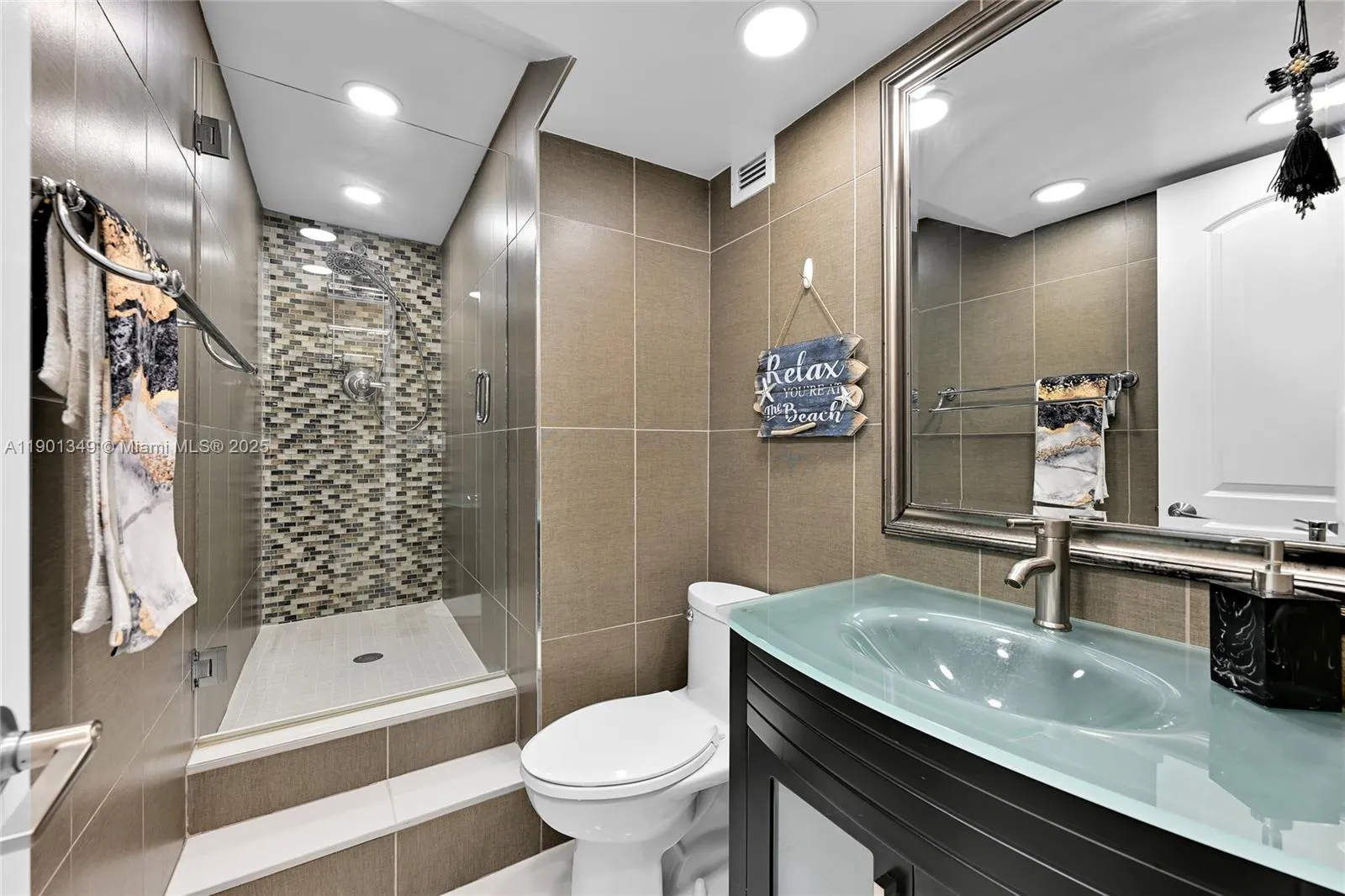 3001 S Ocean Dr, #1513