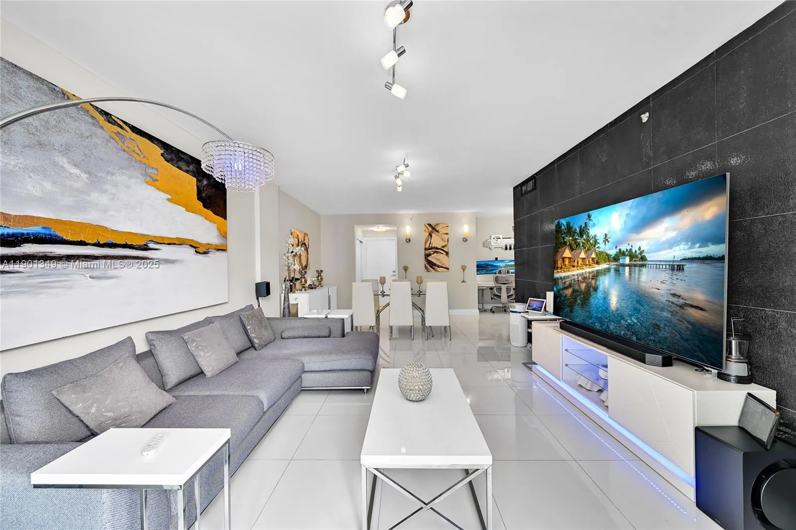 3001 S Ocean Dr, #1513