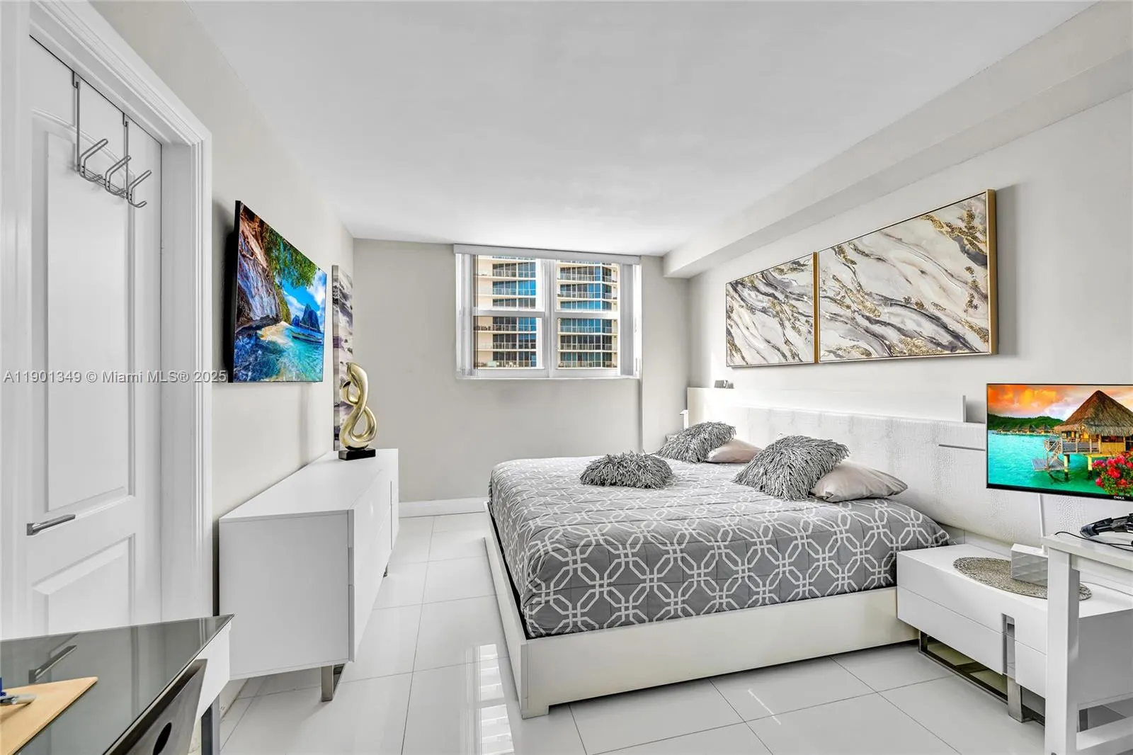 3001 S Ocean Dr, #1513