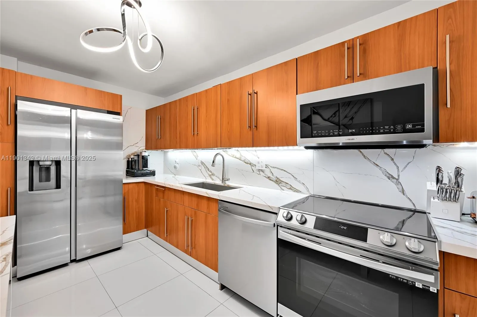 3001 S Ocean Dr, #1513