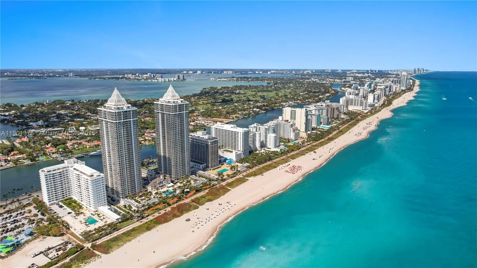 4779 Collins Ave, #1205