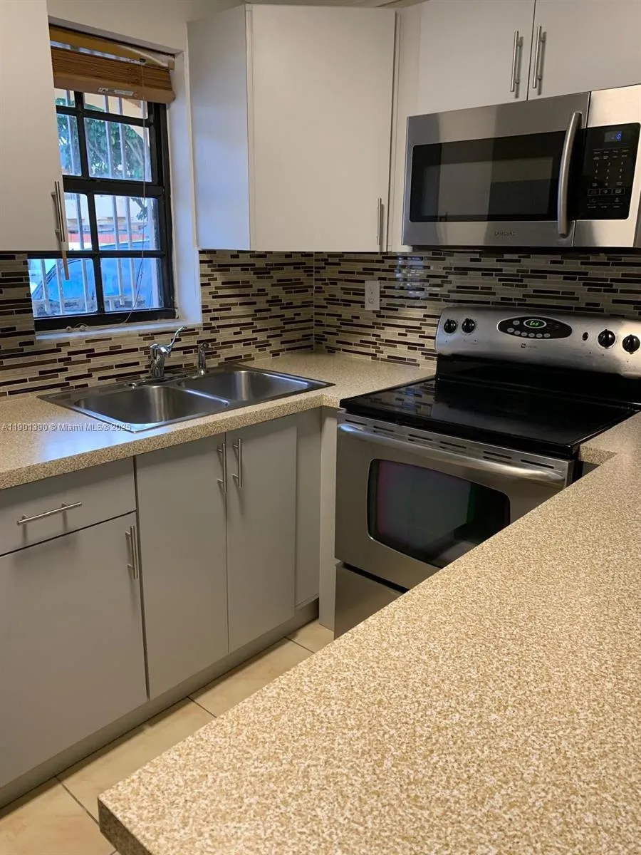 12045 SW 18th St, #3B-42