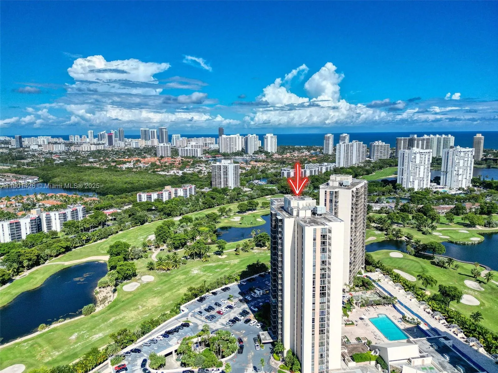 20301 W Country Club Dr, #PH22