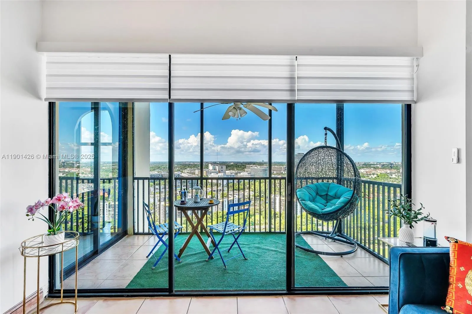 20301 W Country Club Dr, #PH22