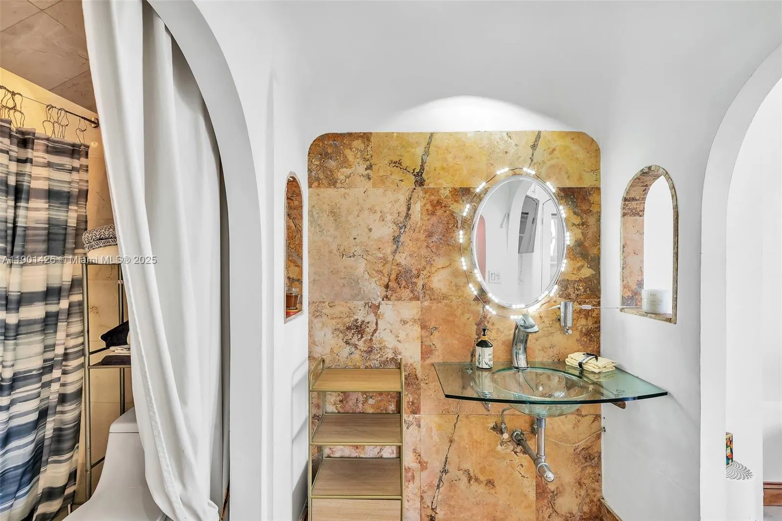 20301 W Country Club Dr, #PH22