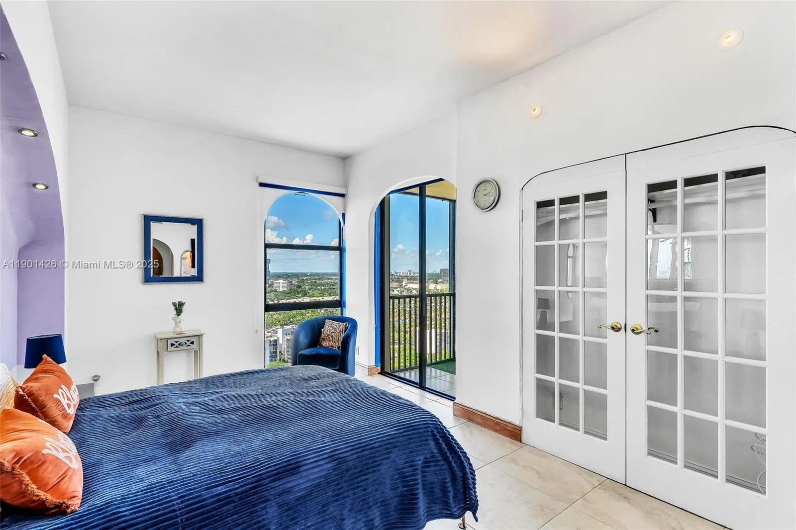 20301 W Country Club Dr, #PH22