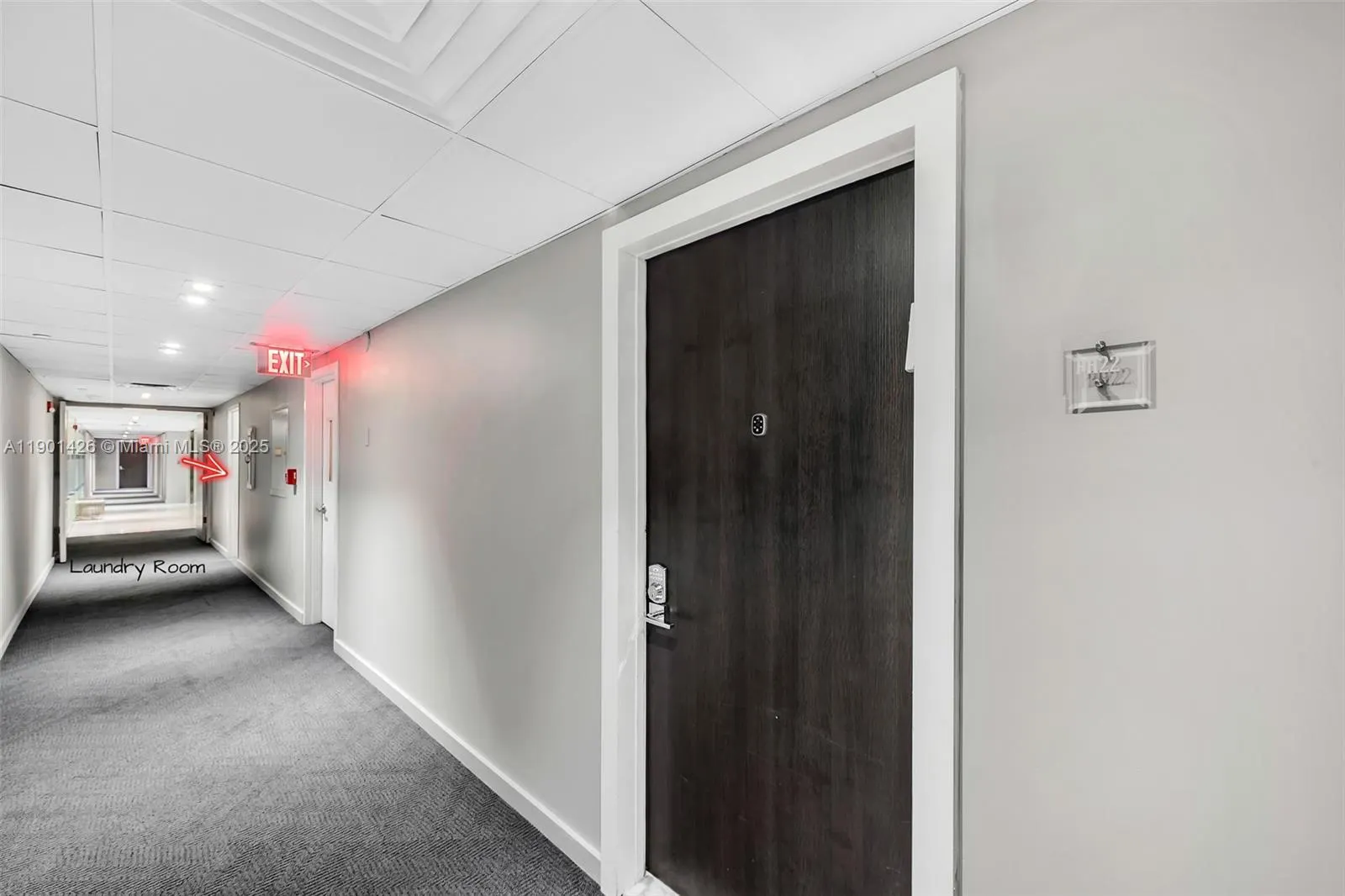 20301 W Country Club Dr, #PH22