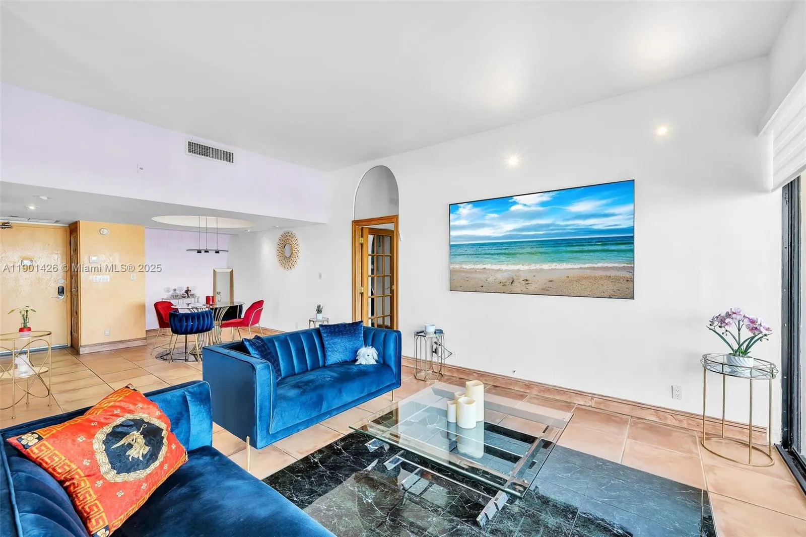 20301 W Country Club Dr, #PH22