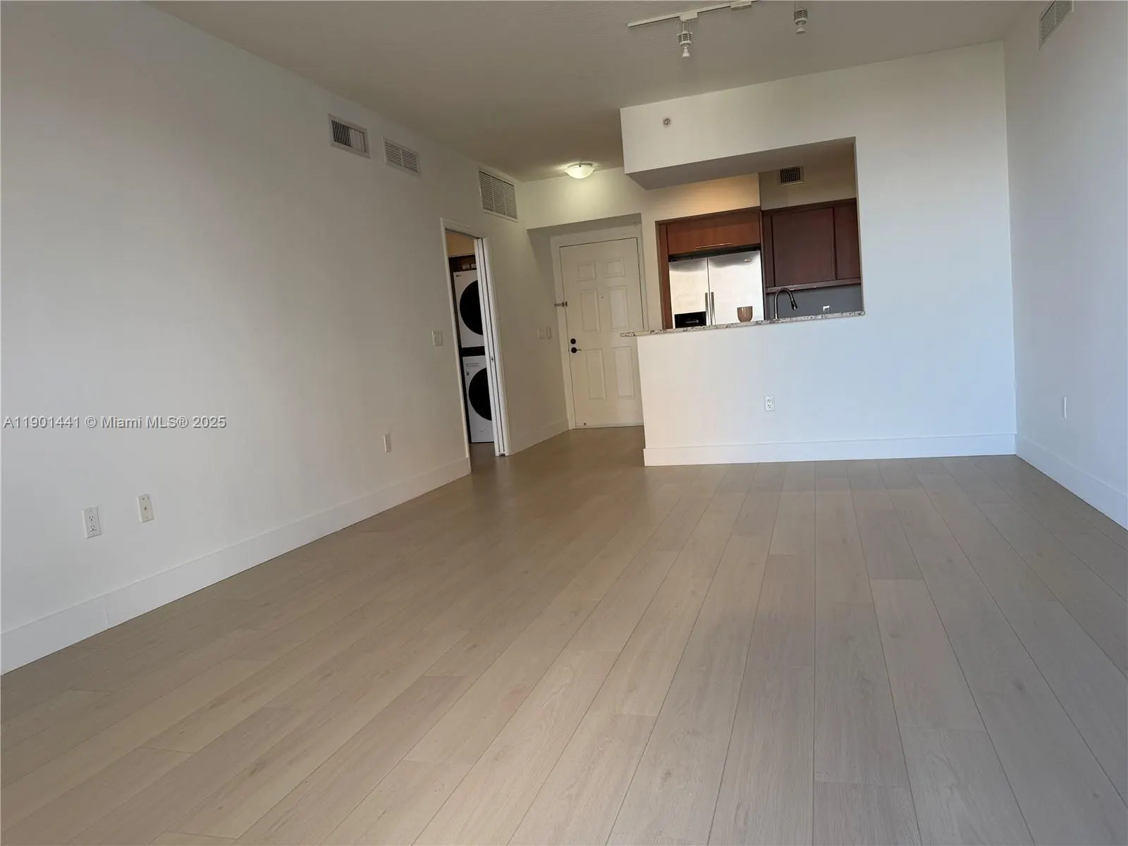 888 S Douglas Rd, #917