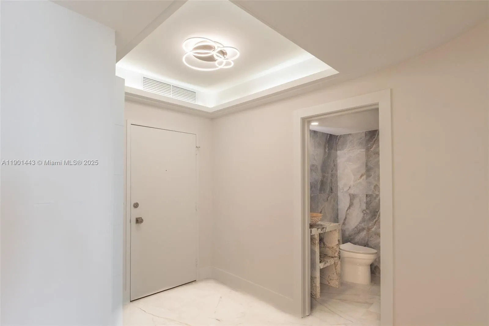 700 S Ocean Blvd, #504