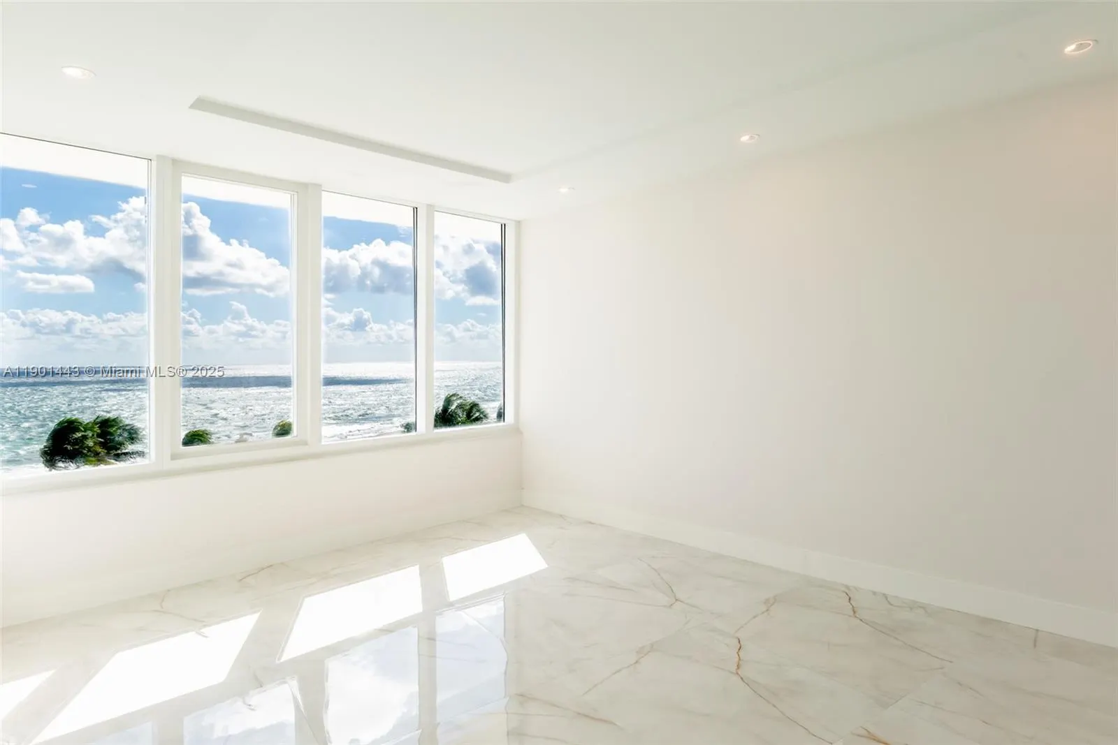 700 S Ocean Blvd, #504