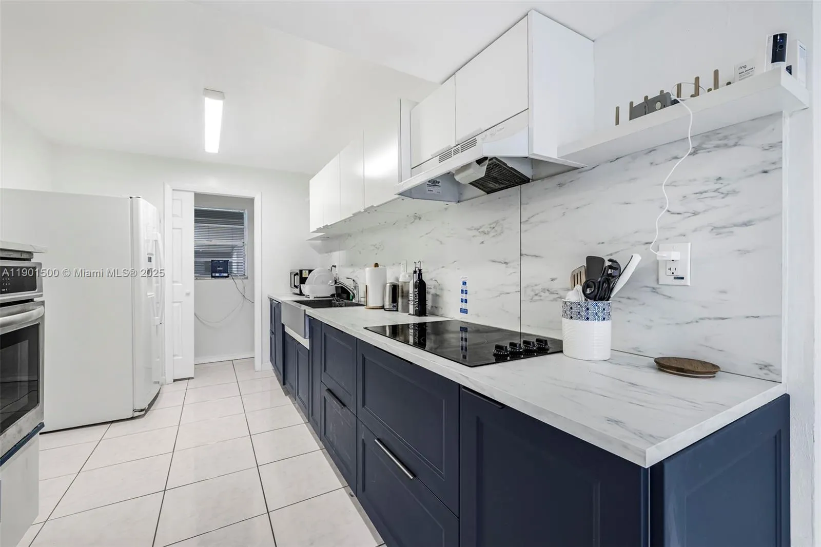 18001 N Bay Rd, #505