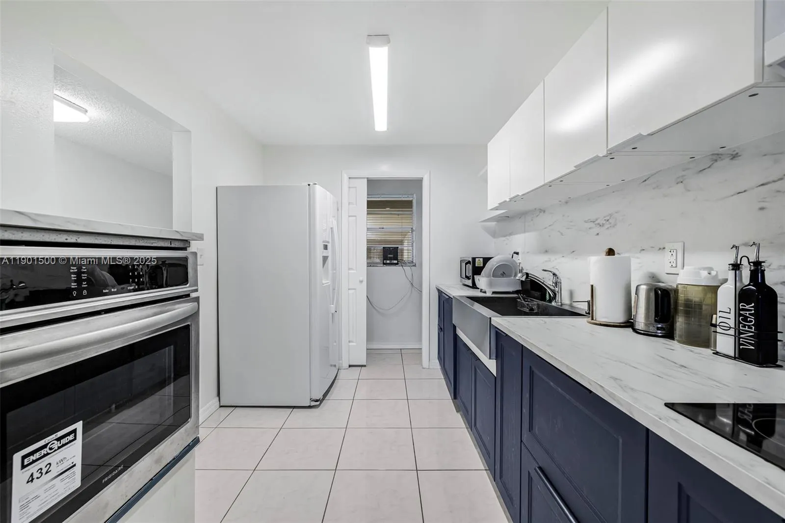 18001 N Bay Rd, #505