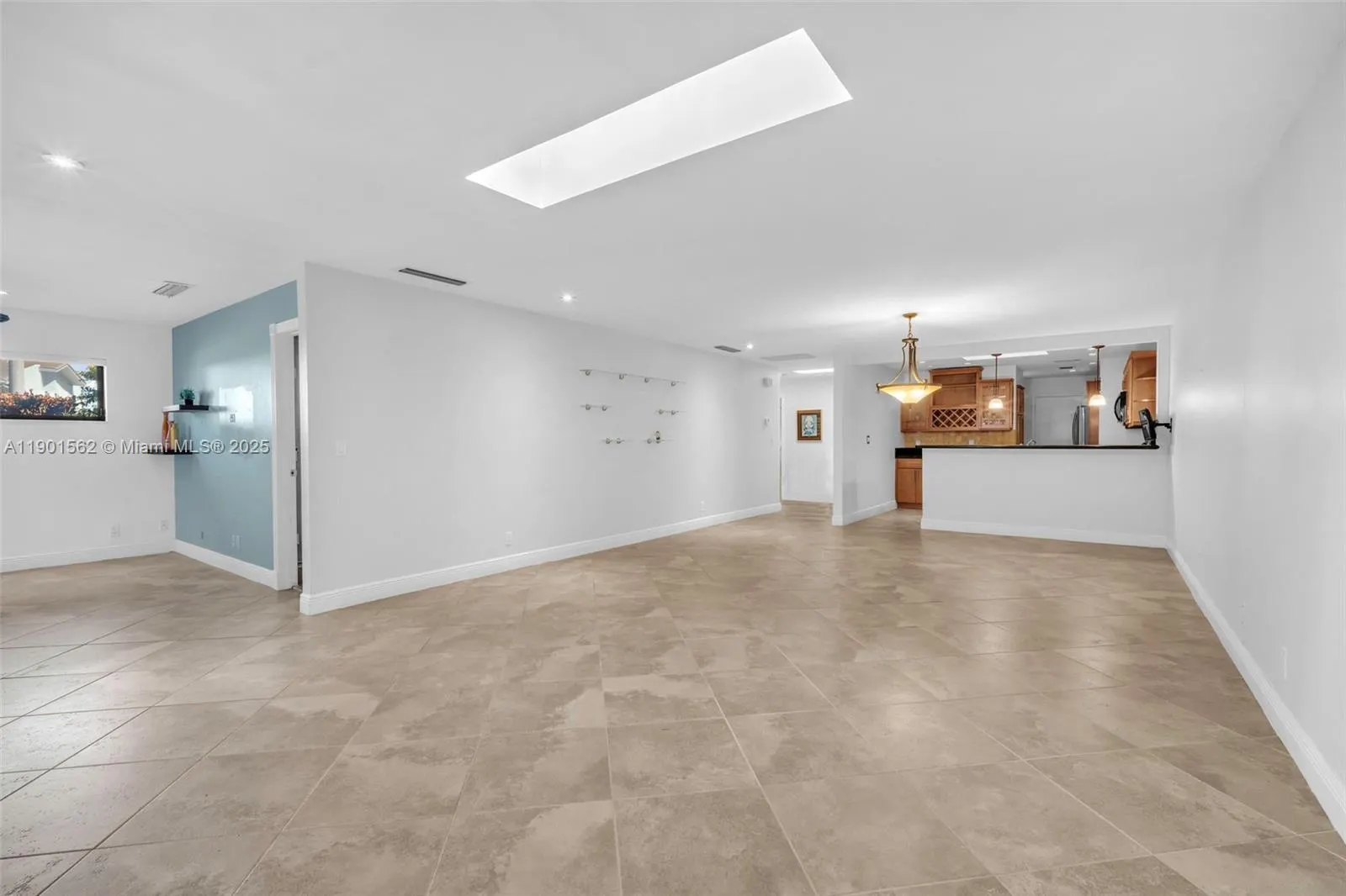 201 Dunwoody Ln, #17-87