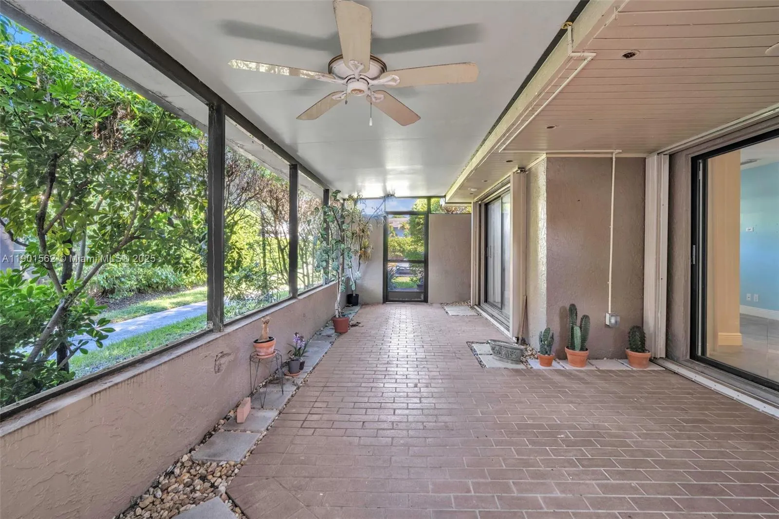 201 Dunwoody Ln, #17-87