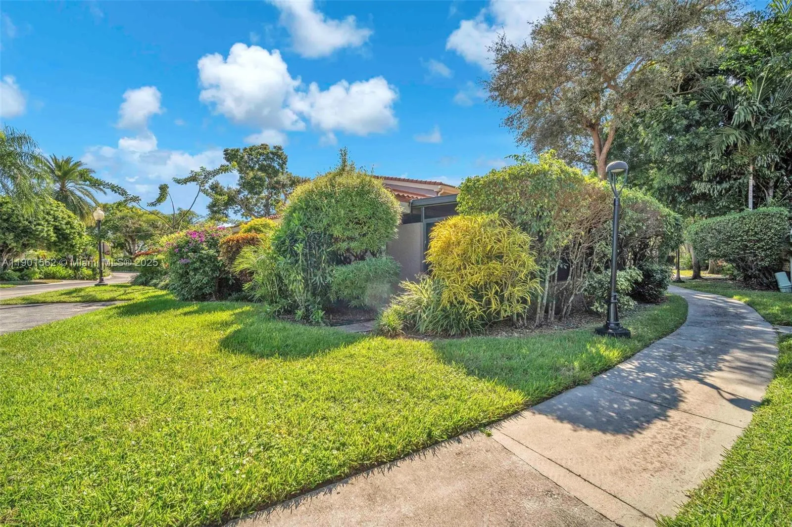 201 Dunwoody Ln, #17-87