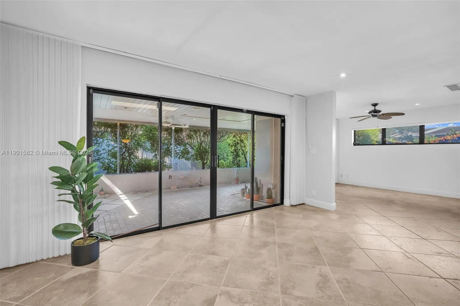 201 Dunwoody Ln, #17-87