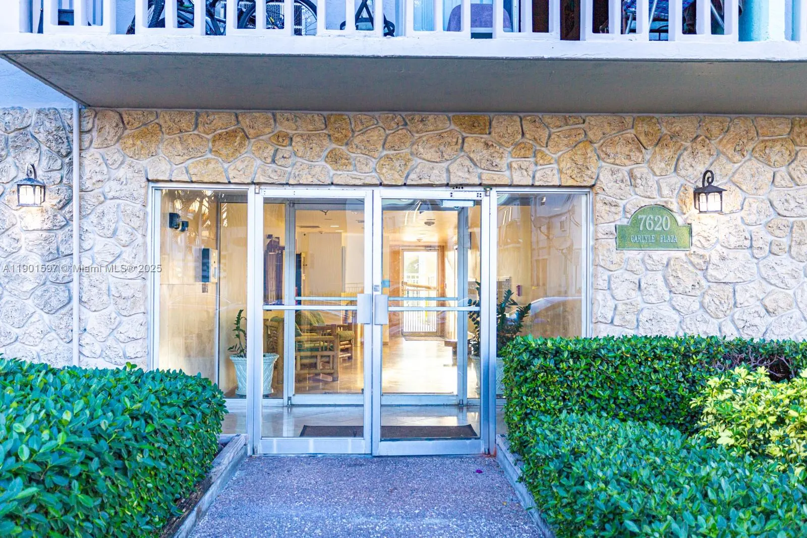 7620 Carlyle Ave, #205