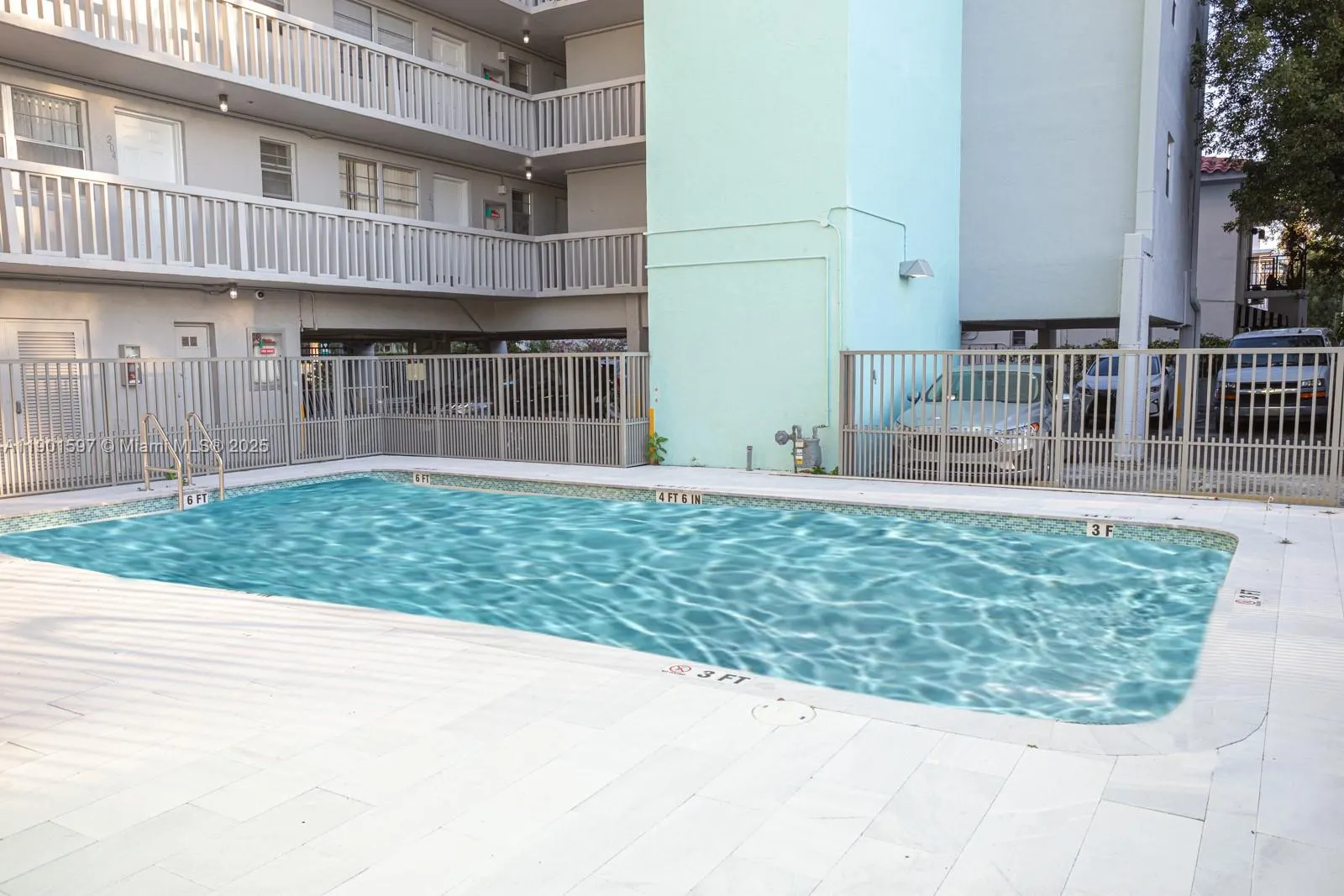 7620 Carlyle Ave, #205