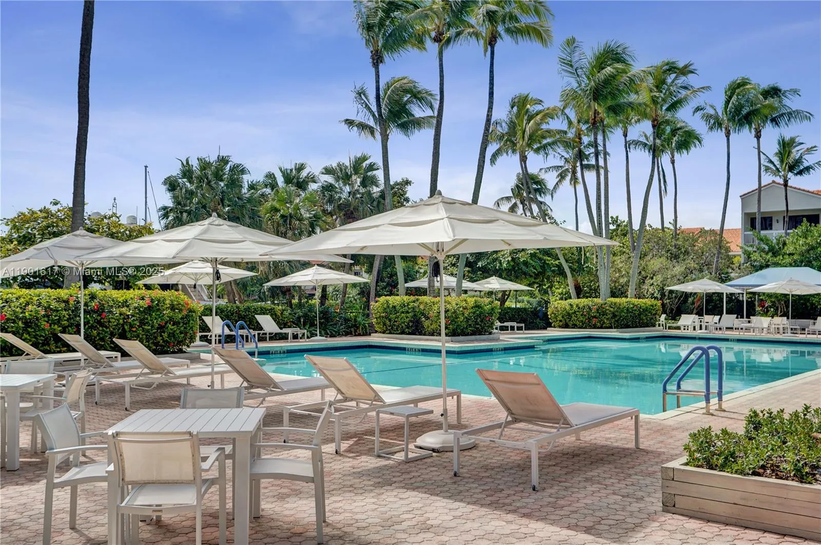 3610 Yacht Club Dr, #PH07