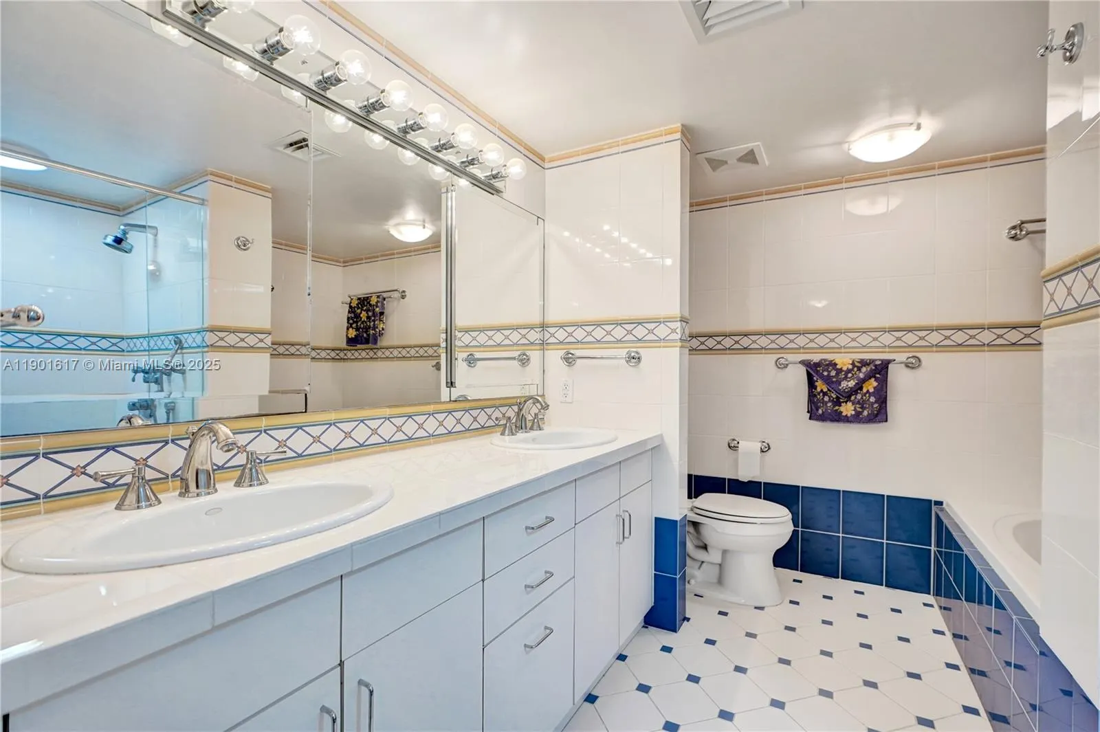 3610 Yacht Club Dr, #PH07