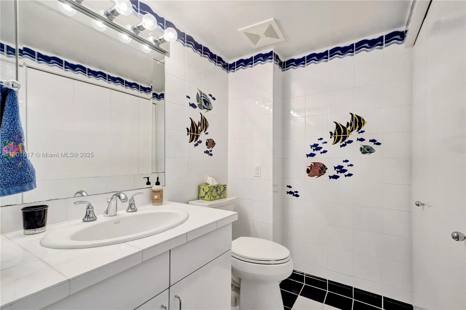 3610 Yacht Club Dr, #PH07