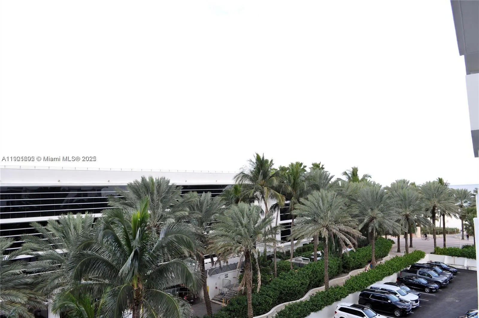 100 Lincoln Rd, #441