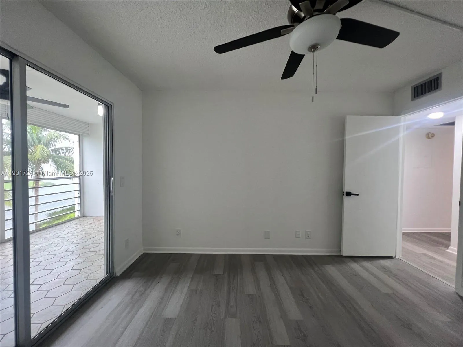 3089 E Yarmouth  E, #3089