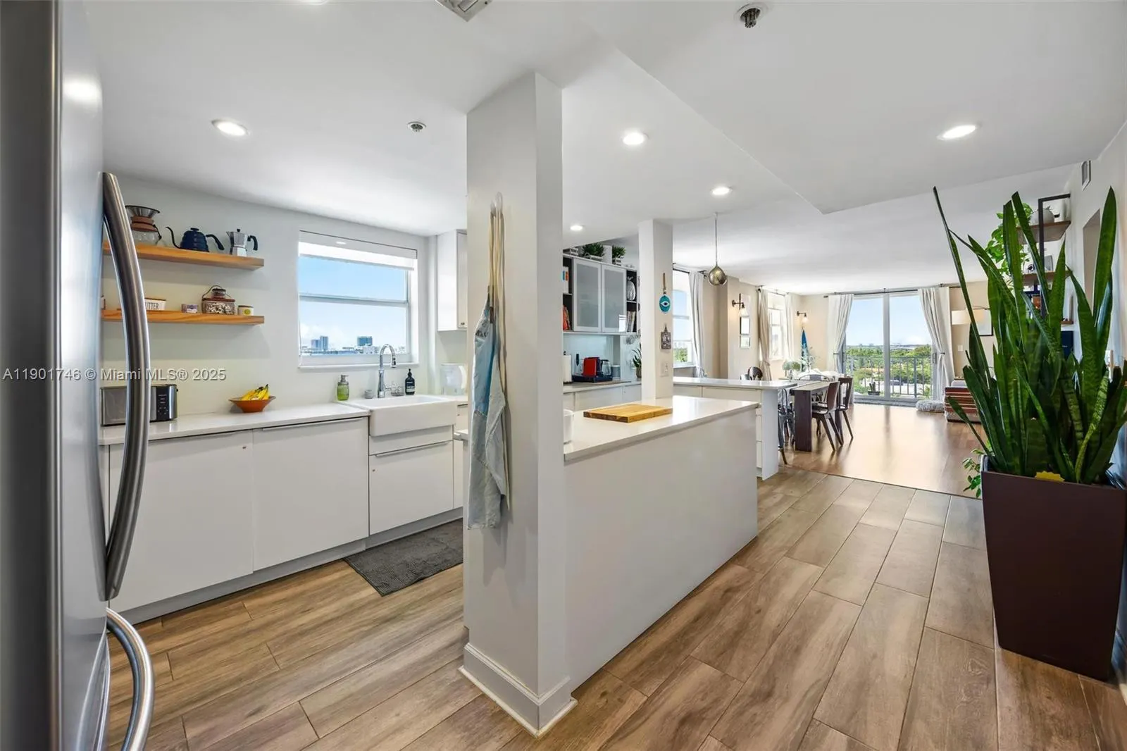 2829 Indian Creek Dr, #1001+1002