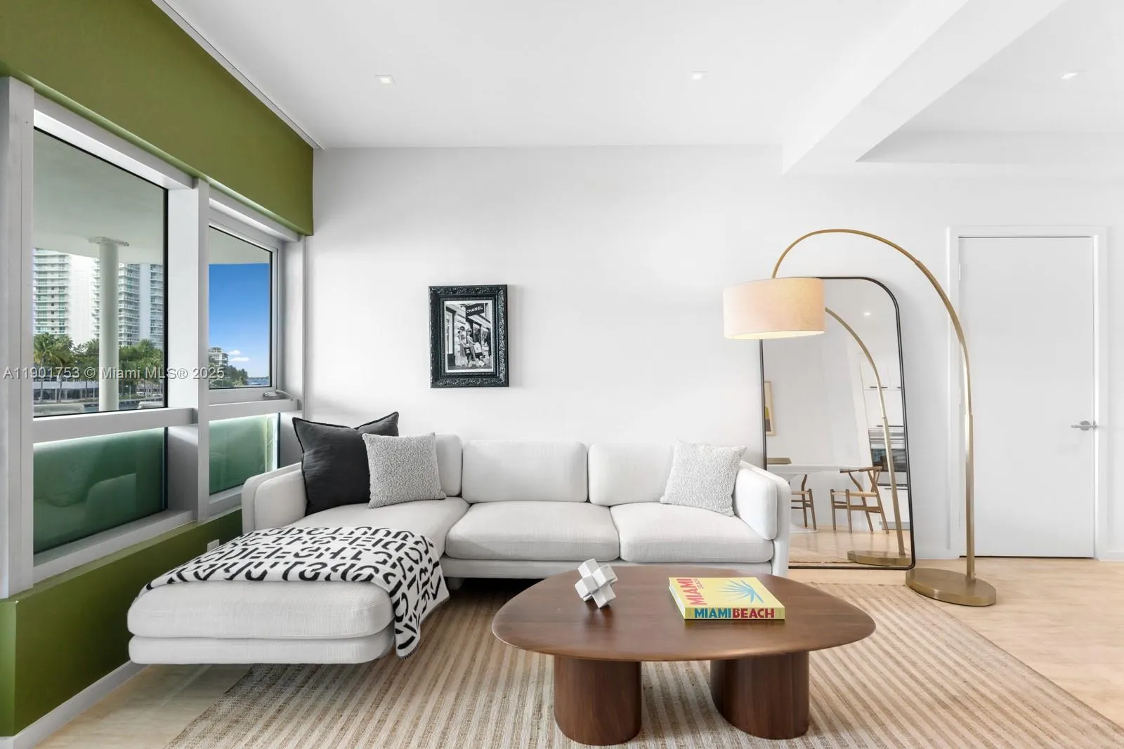 1491 Lincoln Ter, #202