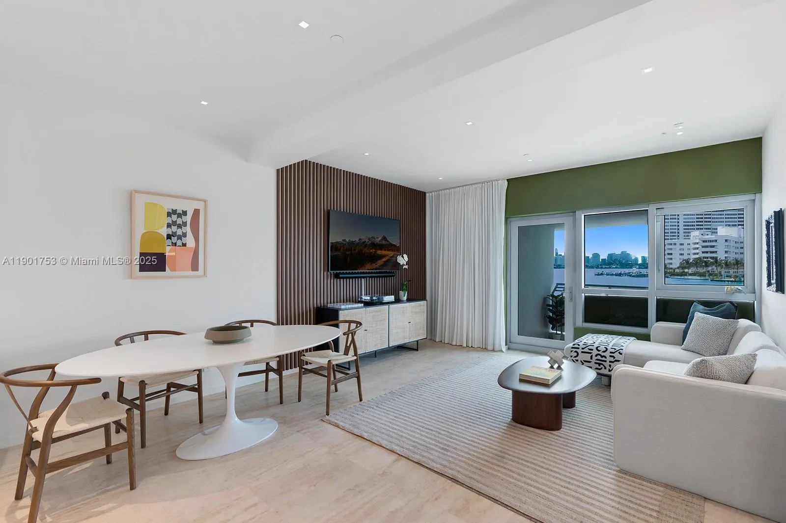 1491 Lincoln Ter, #202