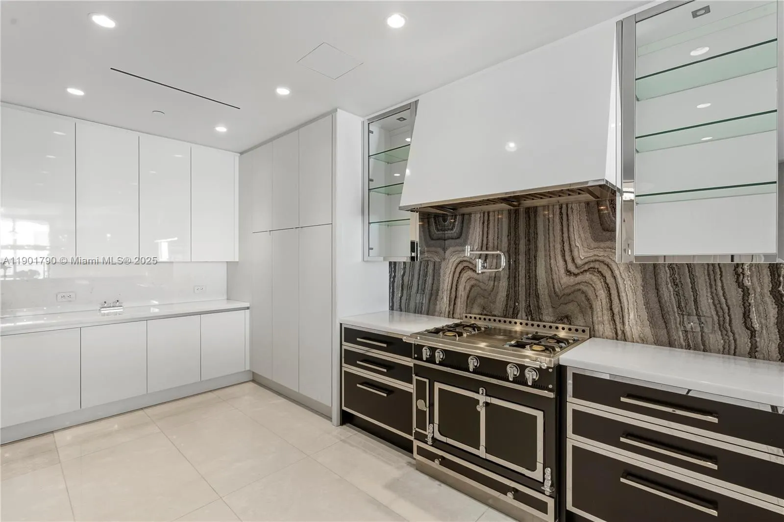 17901 Collins Ave, #1803