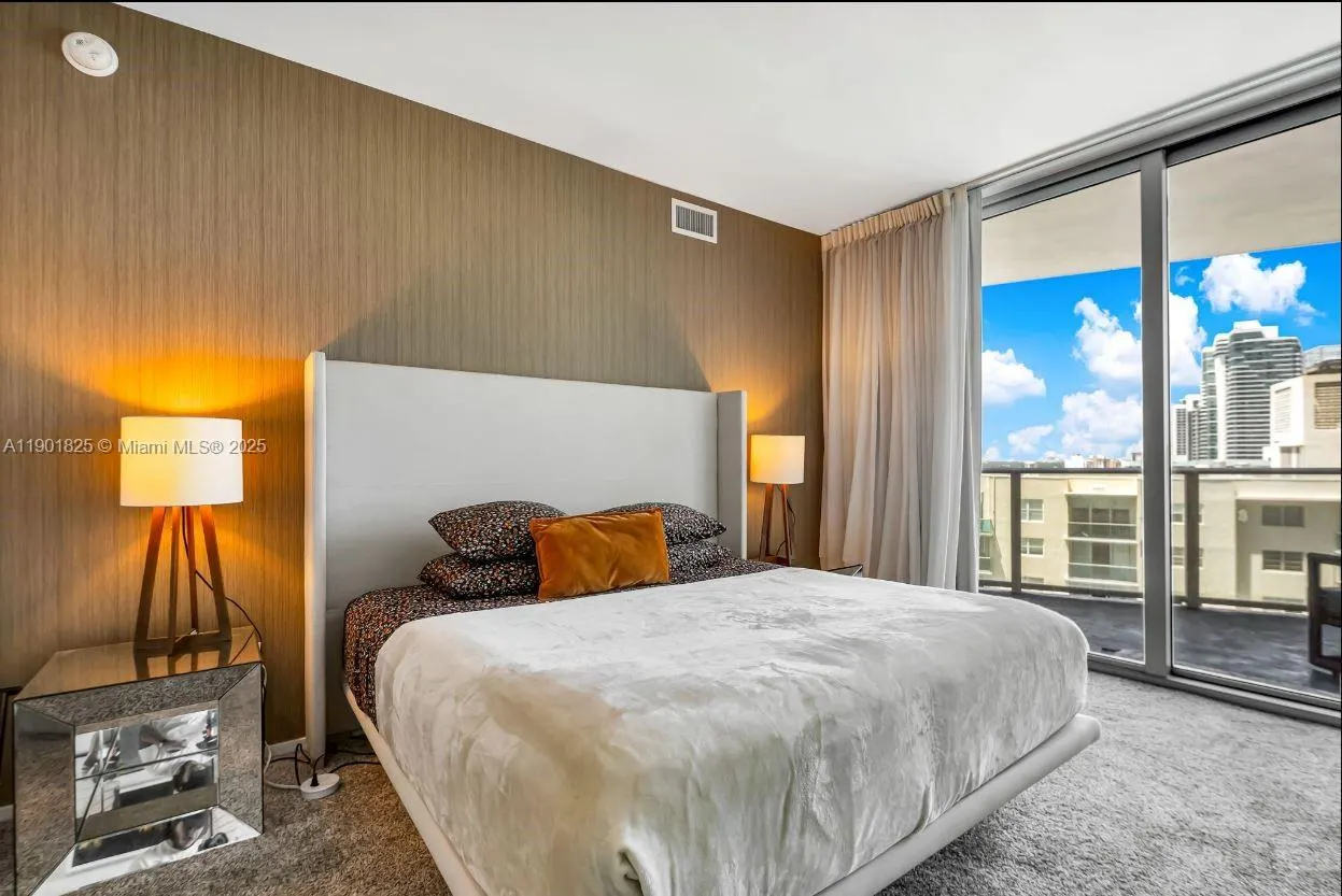 4111 S Ocean Dr, #1212