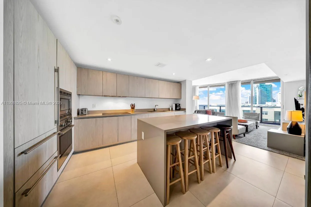 4111 S Ocean Dr, #1212